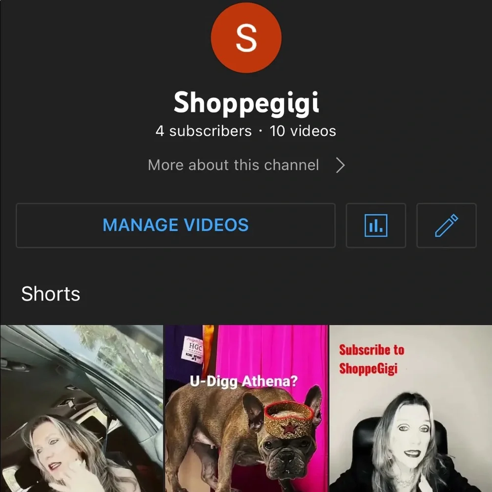 Welcome to our closet! Our ShoppeGigi logo! Please read below! IG: GigiHomepage